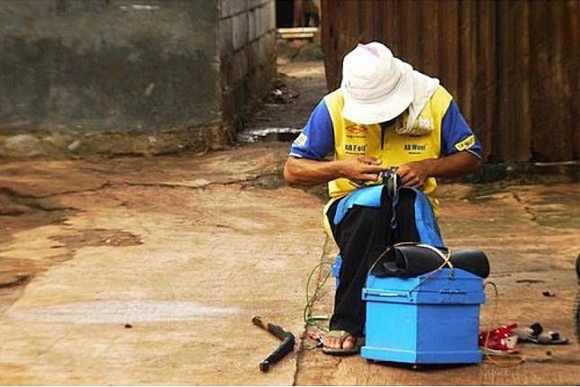 Kisah tukang sepatu yang menjadi sebab diterimanya seluruh jamaah haji